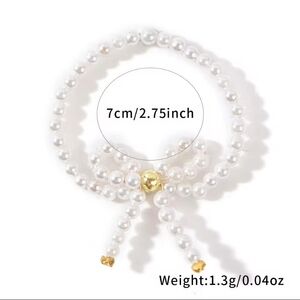Elegant Pearl Bow Brac